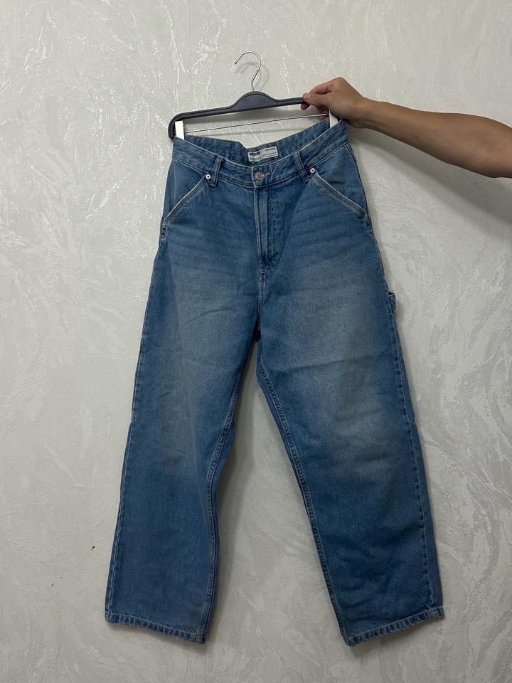 Джинсы BERSHKA