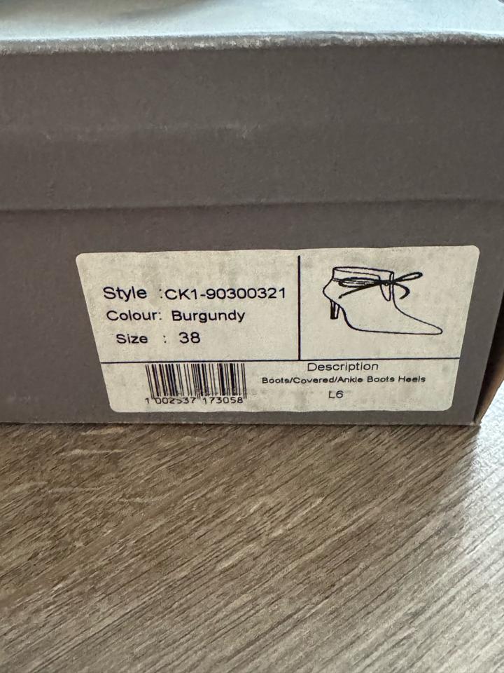 Черные босоножки Aldo 38 размера