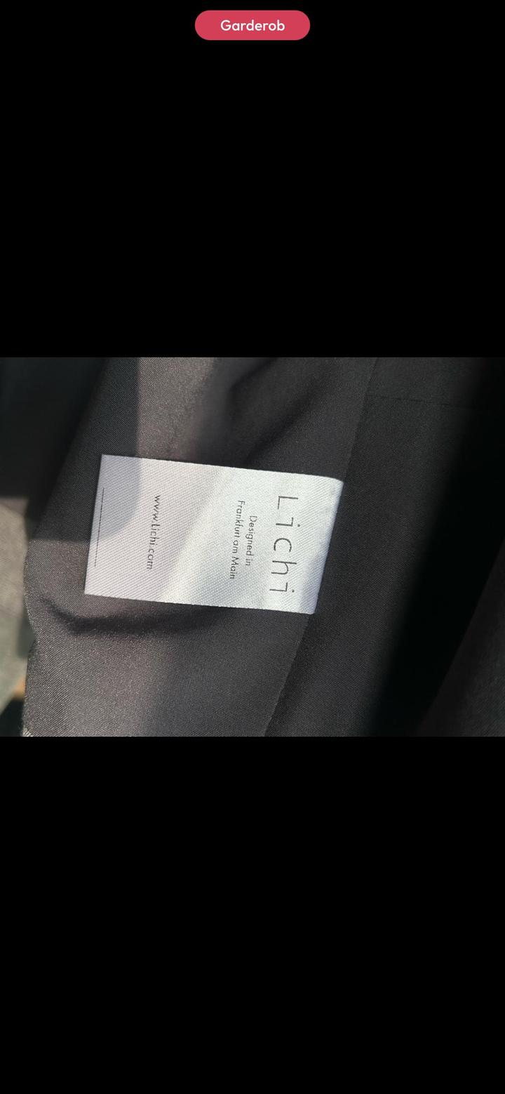 Кроп пиджак Lichi