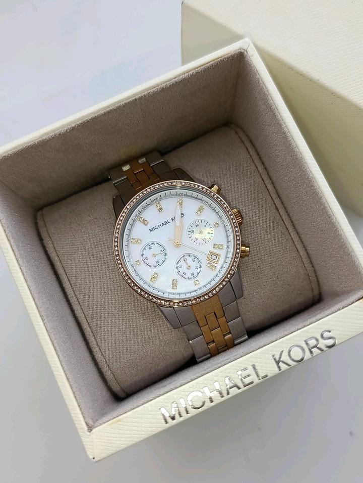 Часы Michael kors