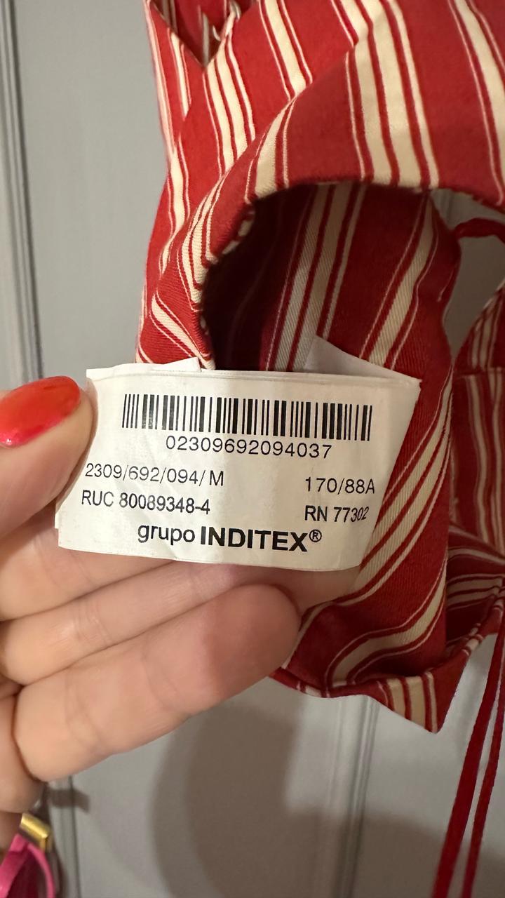Топ Zara в красно-белую полоску