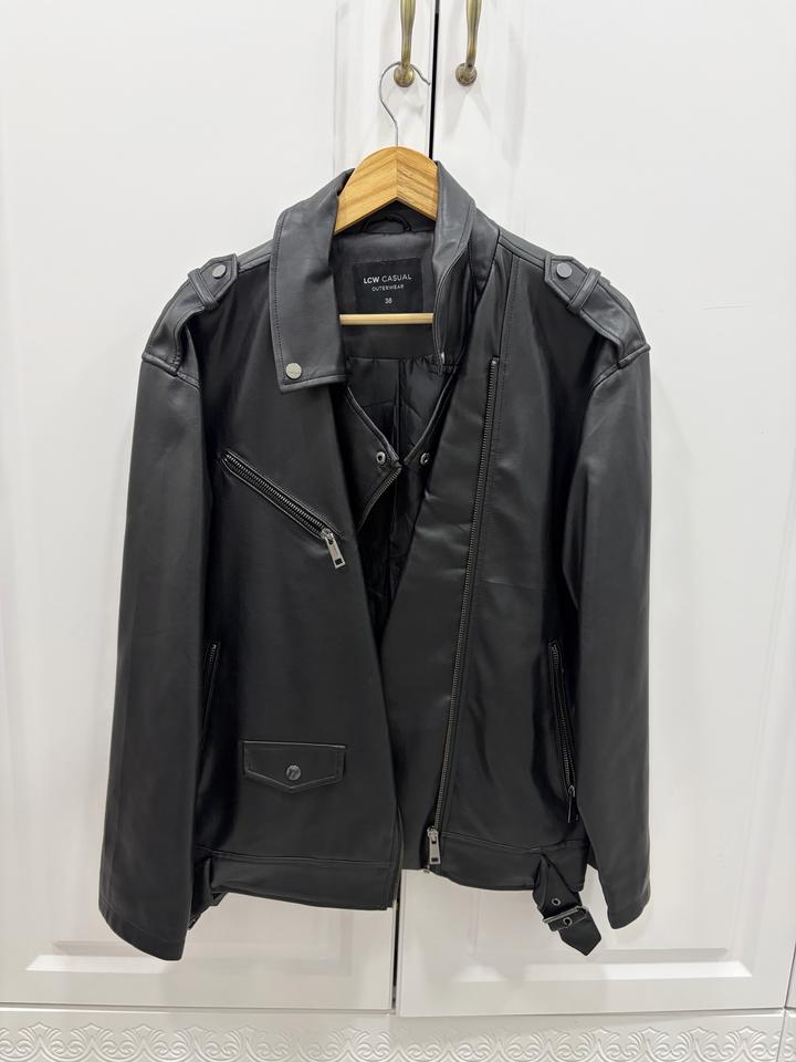 Куртка косуха женская