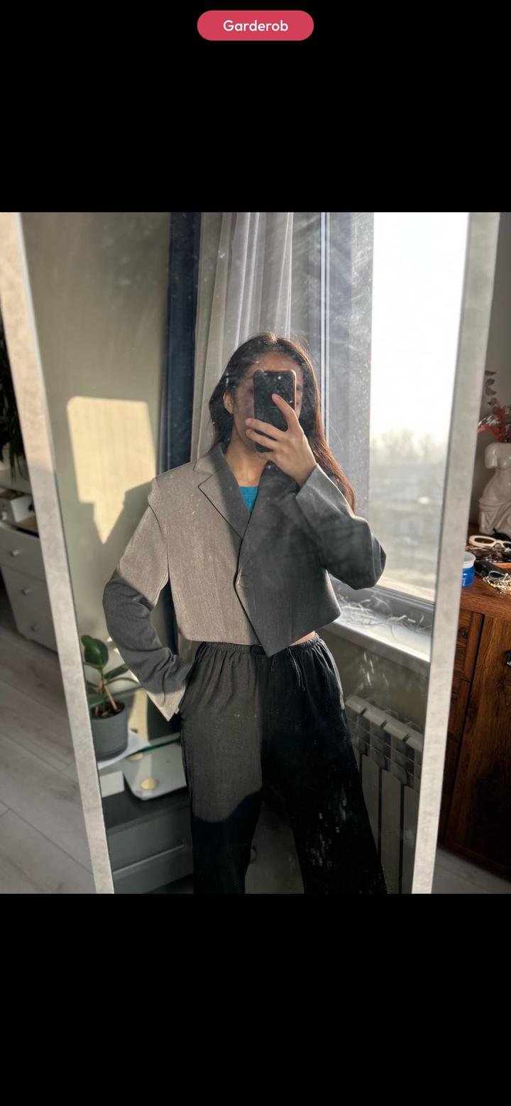 Кроп пиджак Lichi