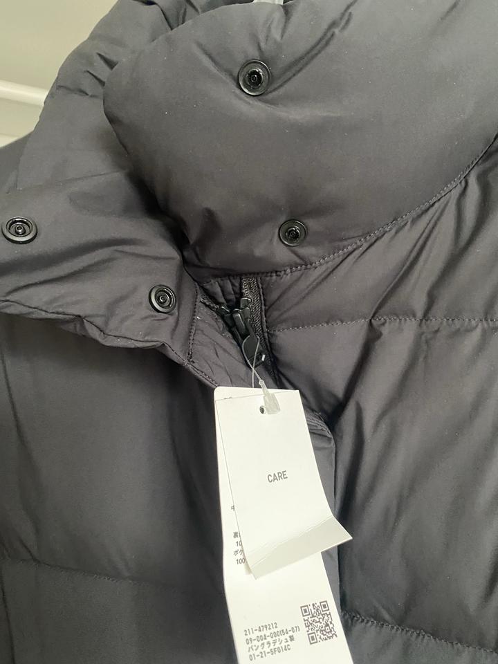 Пуховик кокон Uniqlo