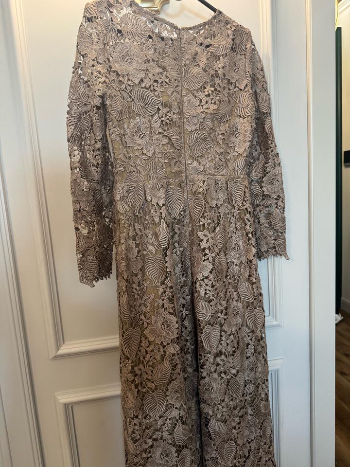 Платье кружево