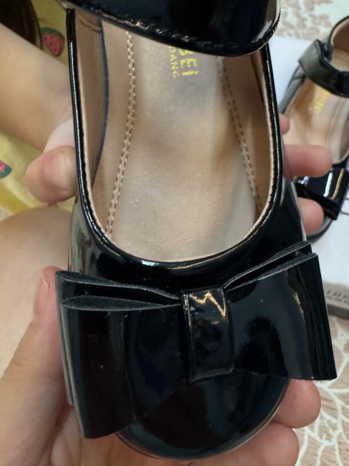 Туфли черные для девочки