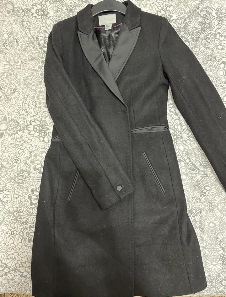 Пальто НМ шерсть 64% новое XS