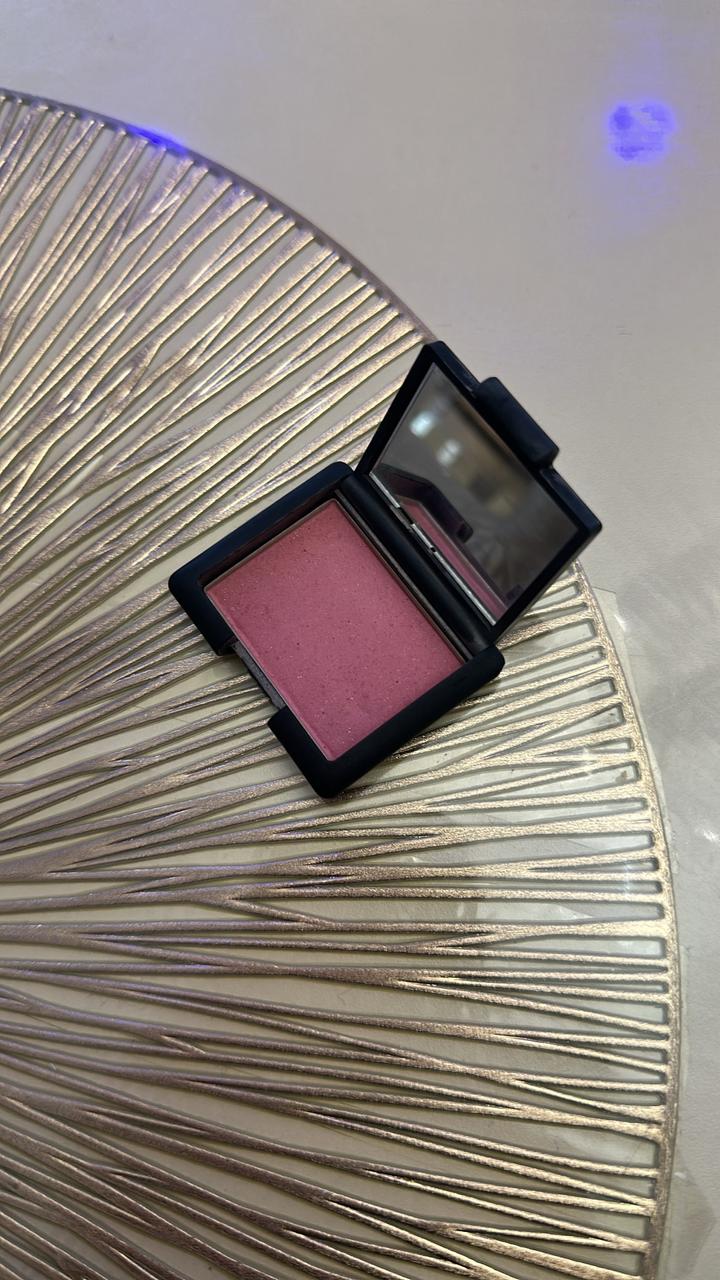 Румяна Nars orgasm