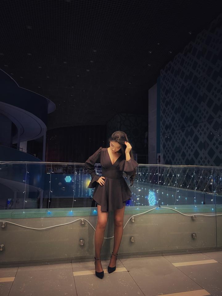 Коричневое платье