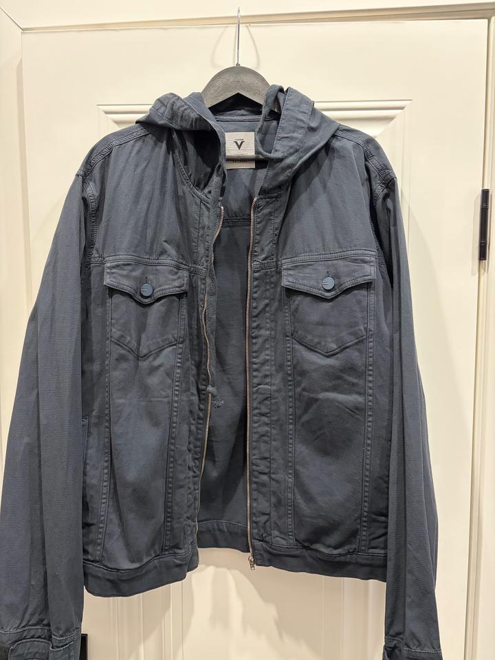 Ветровка VIGOSS