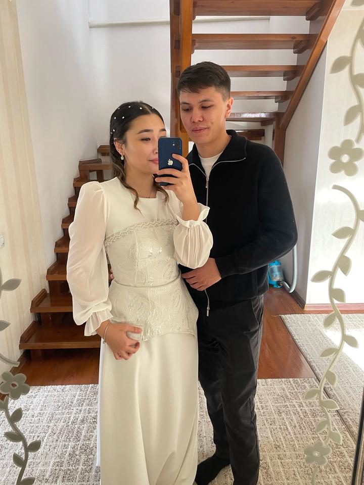 Элегантное белое платье (идеально для Никаха / Узату / Росписи)