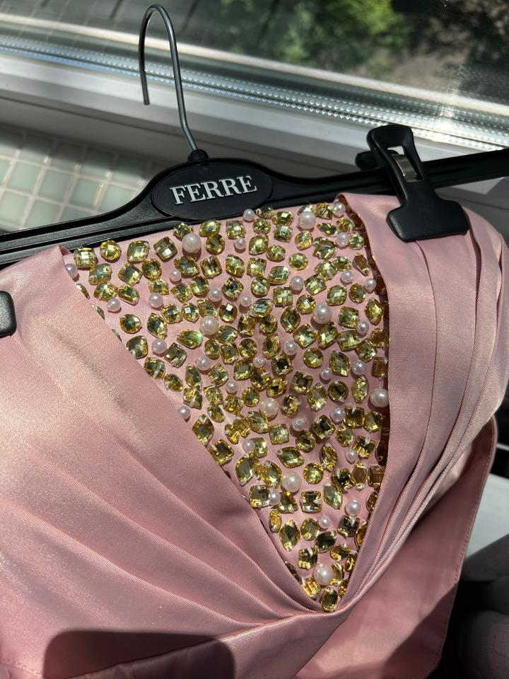 Коктейльное мини платье на выход