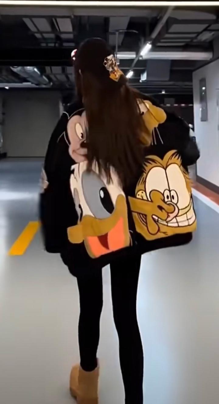 Ветровка Мики Маус