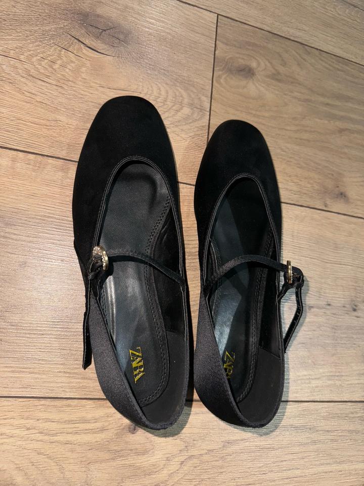 Туфли от Зара
