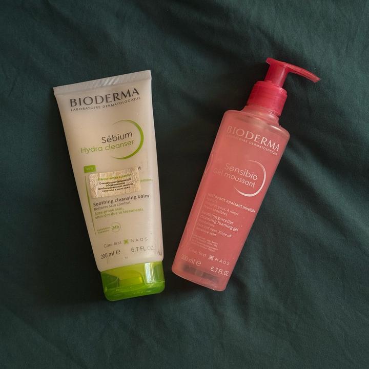 Умывашки Bioderma Sensibio / Sebium Hydra Cleanser