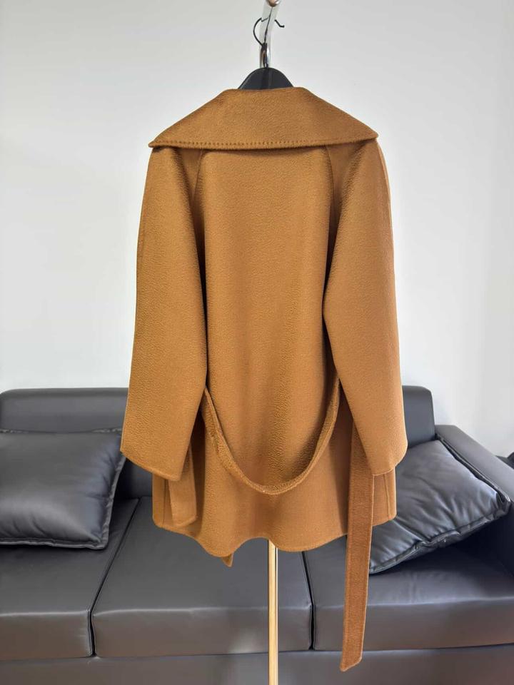 Пальто коричневая под Мax Mara