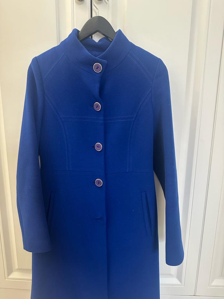 Женское пальто размер S