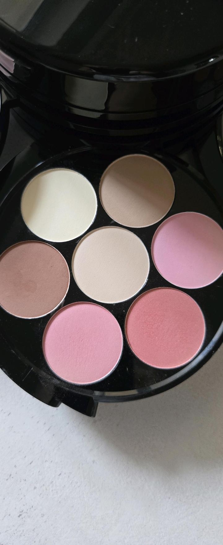 Косметика DOUGLAS Dream pallet