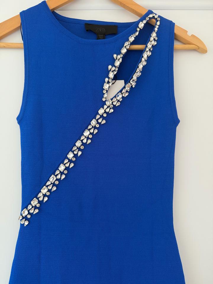Платье zara