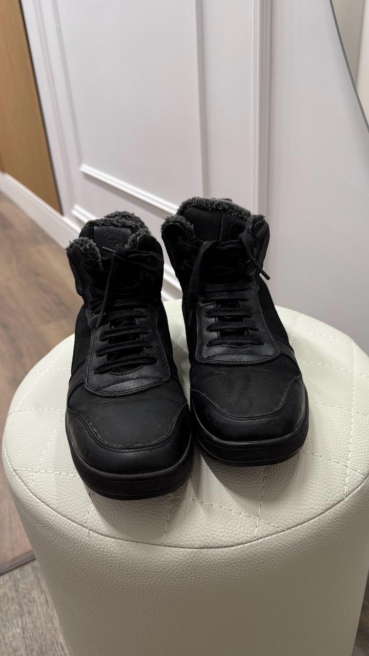 Женские кеды , сникерсы . Respect