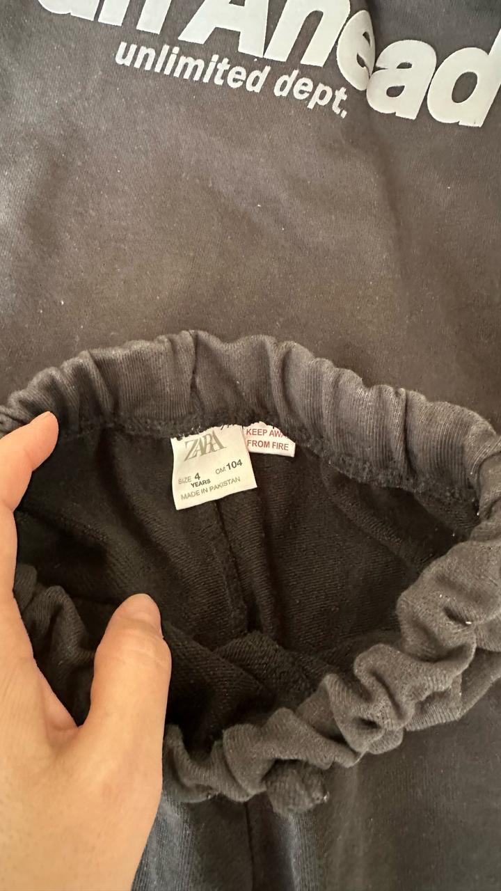 Детский спорт костюм от ZARA