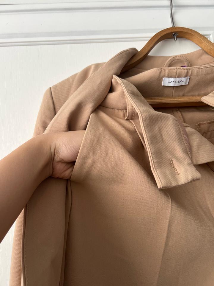 Брючный костюм