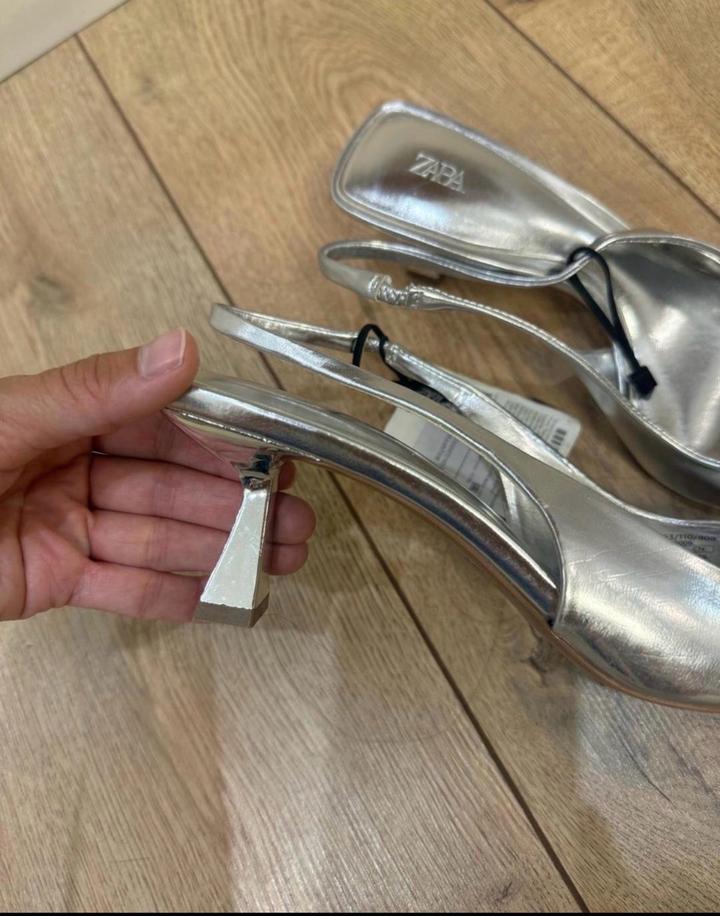 Туфли ZARA новые