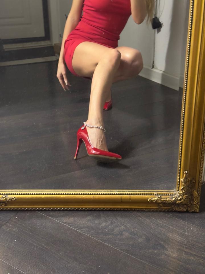 Украшения из натуральных камней на магнитной застежке