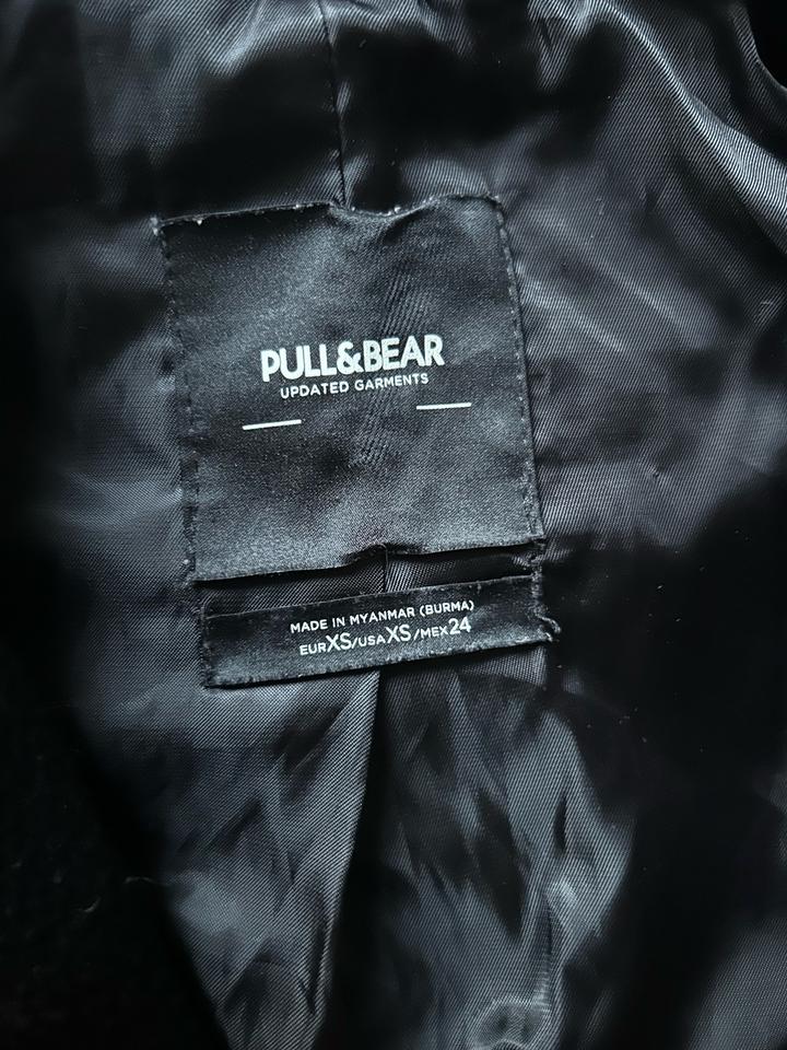 пальто pull&bear