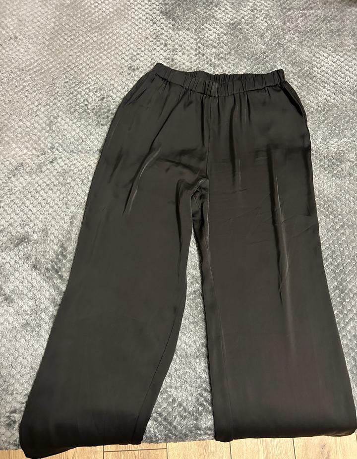 Штаны атласные