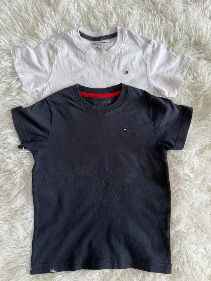 Футболки Tommy Hilfiger