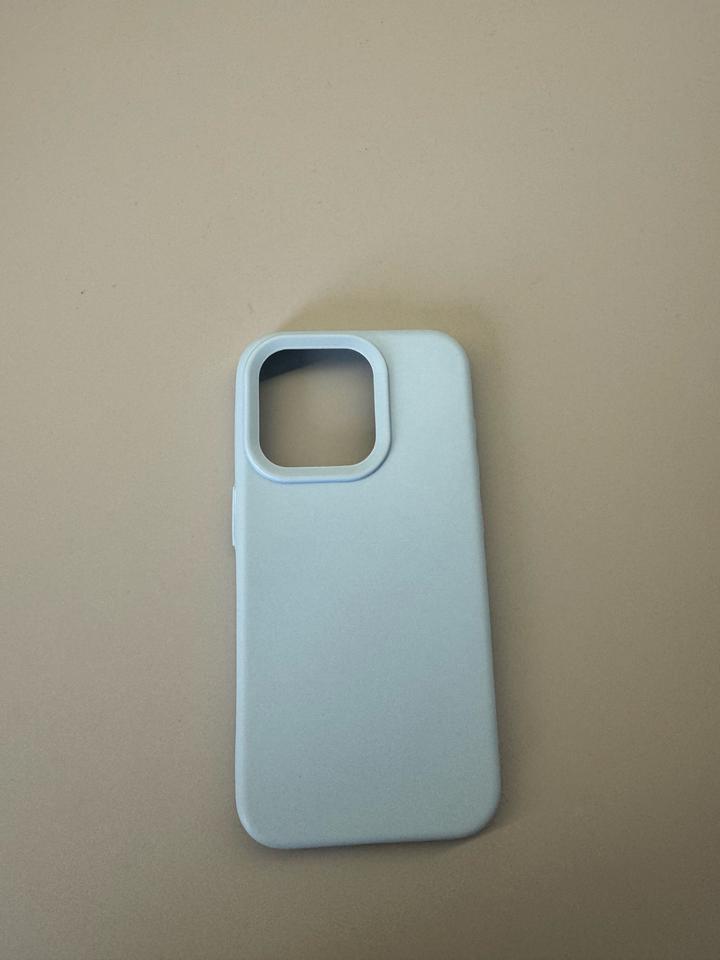 📱 Голубой чехол для iPhone 15 Pro