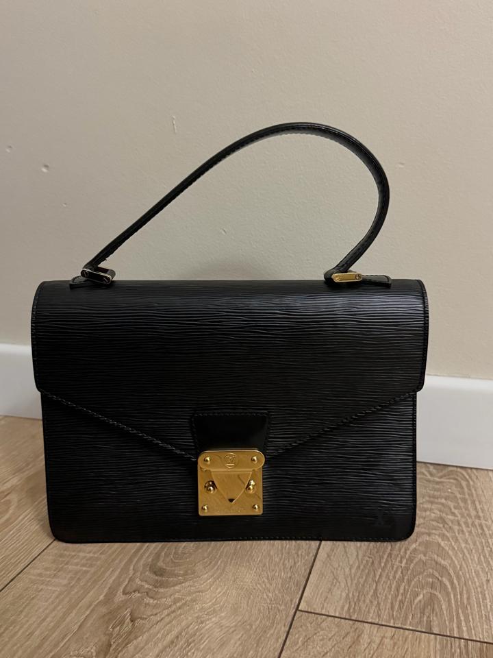 Сумка Louis Vuitton Epi Concorde