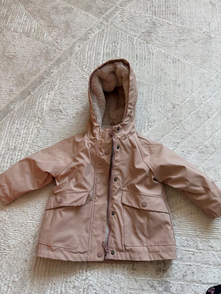 Продам куртку