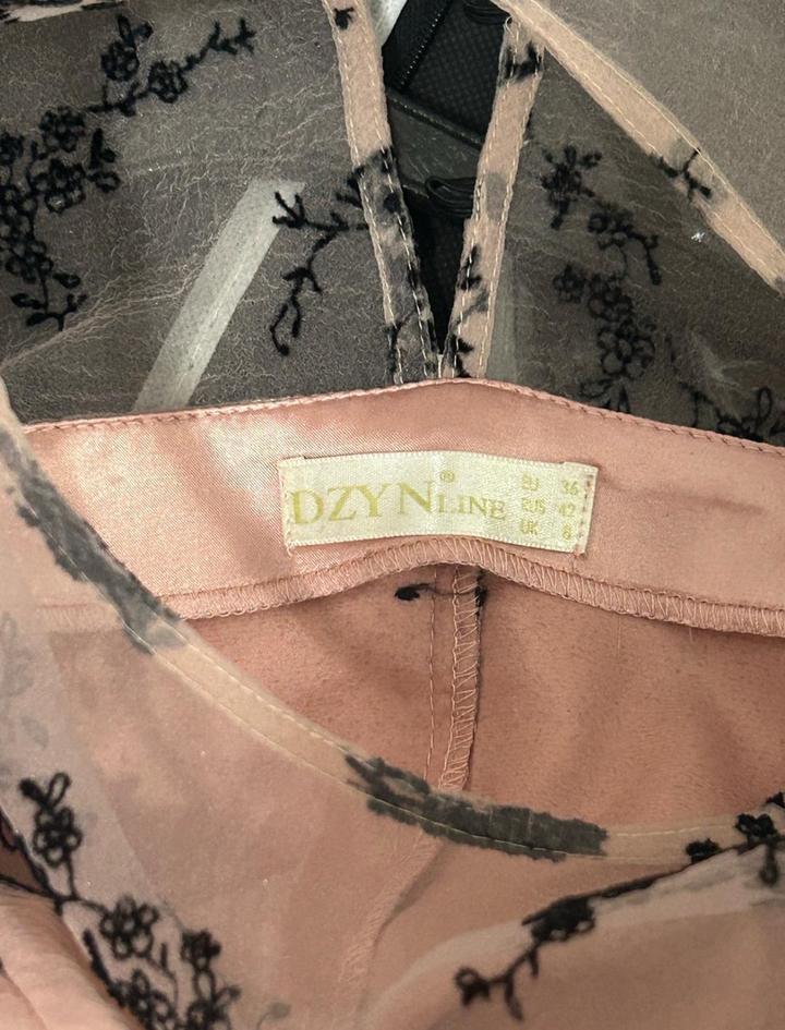 Нарядное платье