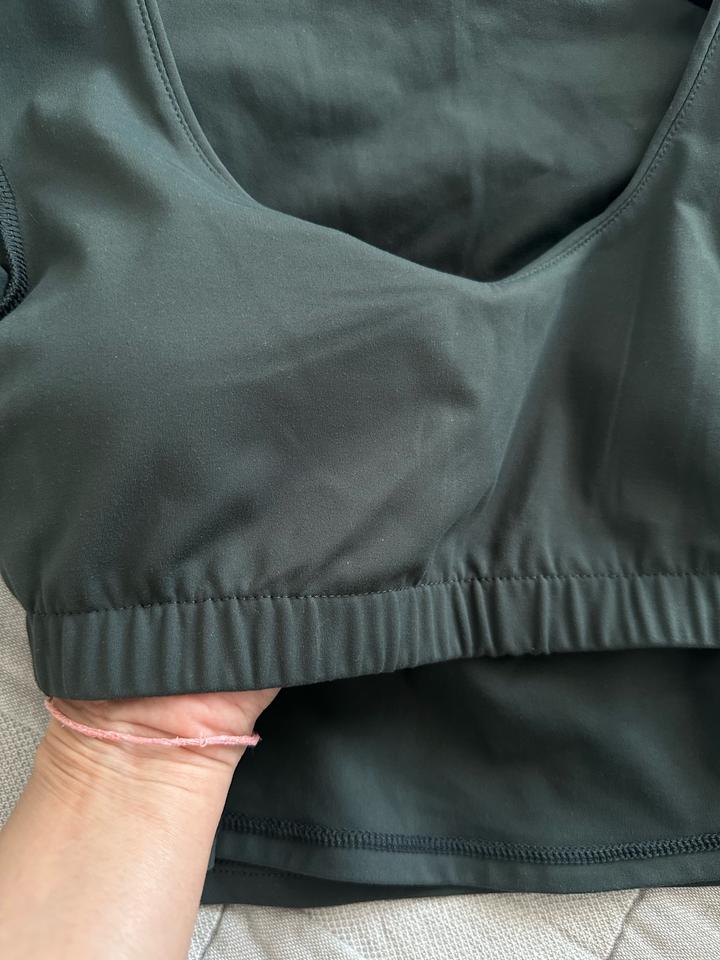 Спортивный топ Oysho