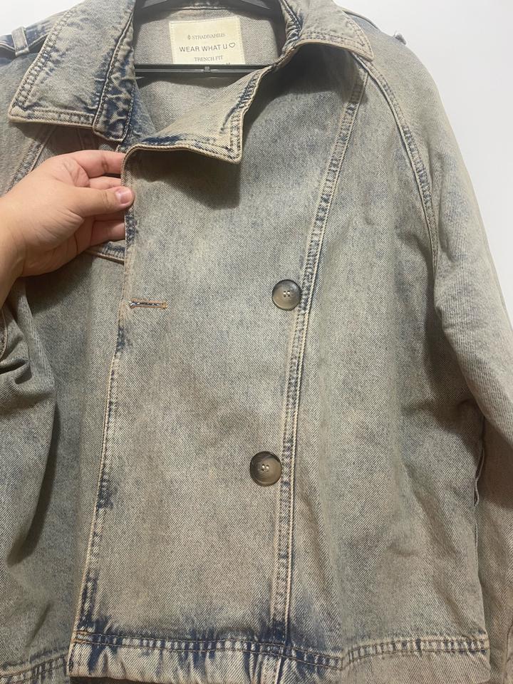 Джинсовка Stradivarius