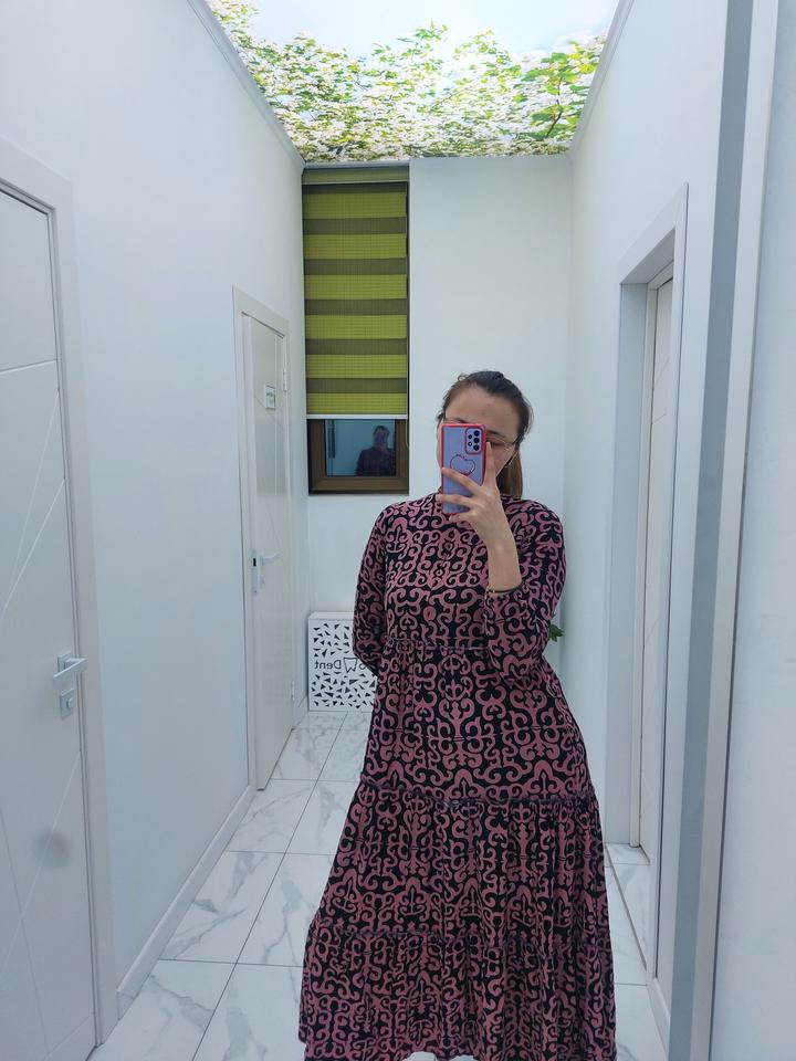 Продам платье размер 48