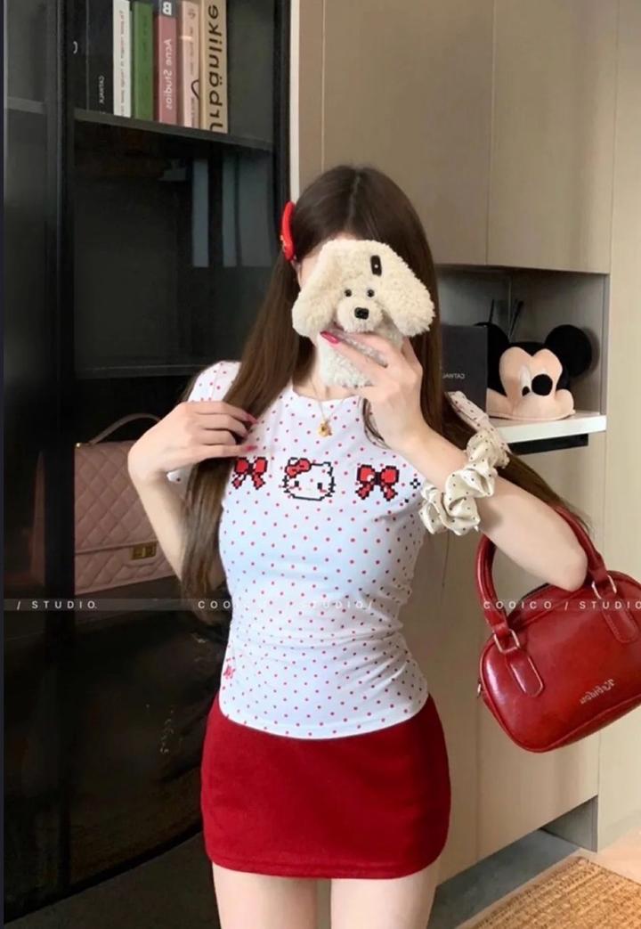 Футболка Hello Kitty