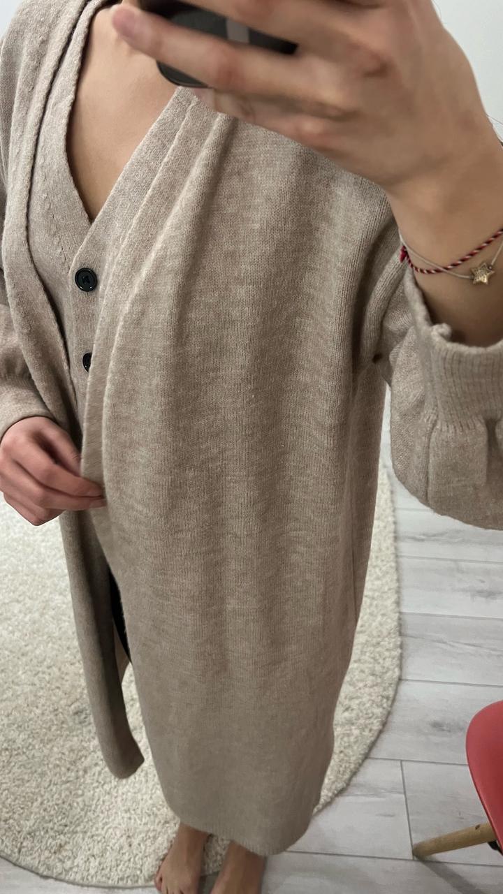 Теплая двойка бежевого цвета