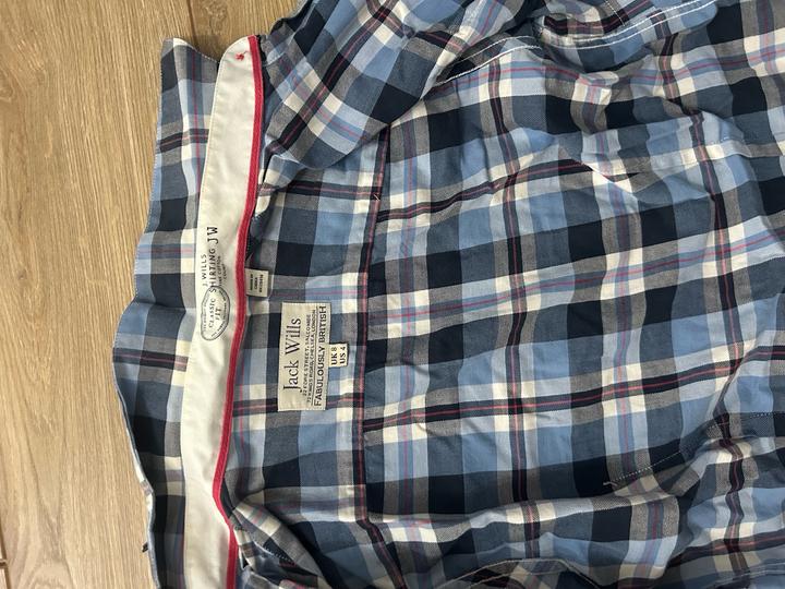 Рубашка очень приятная