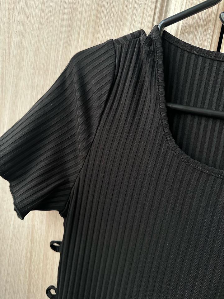 Черное платье