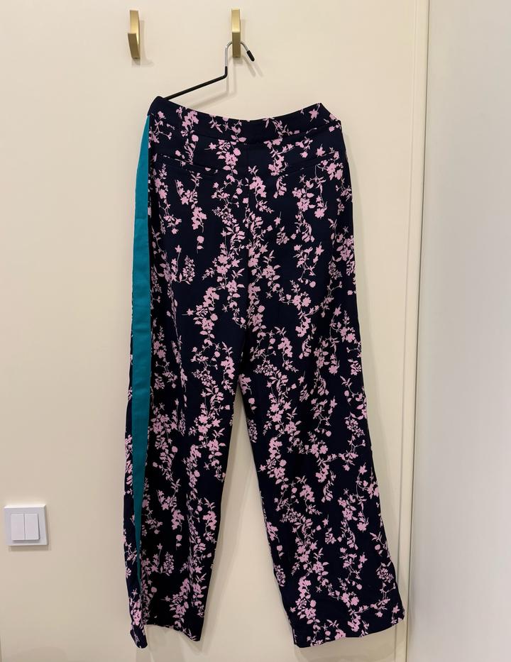 Широкие брюки H&M