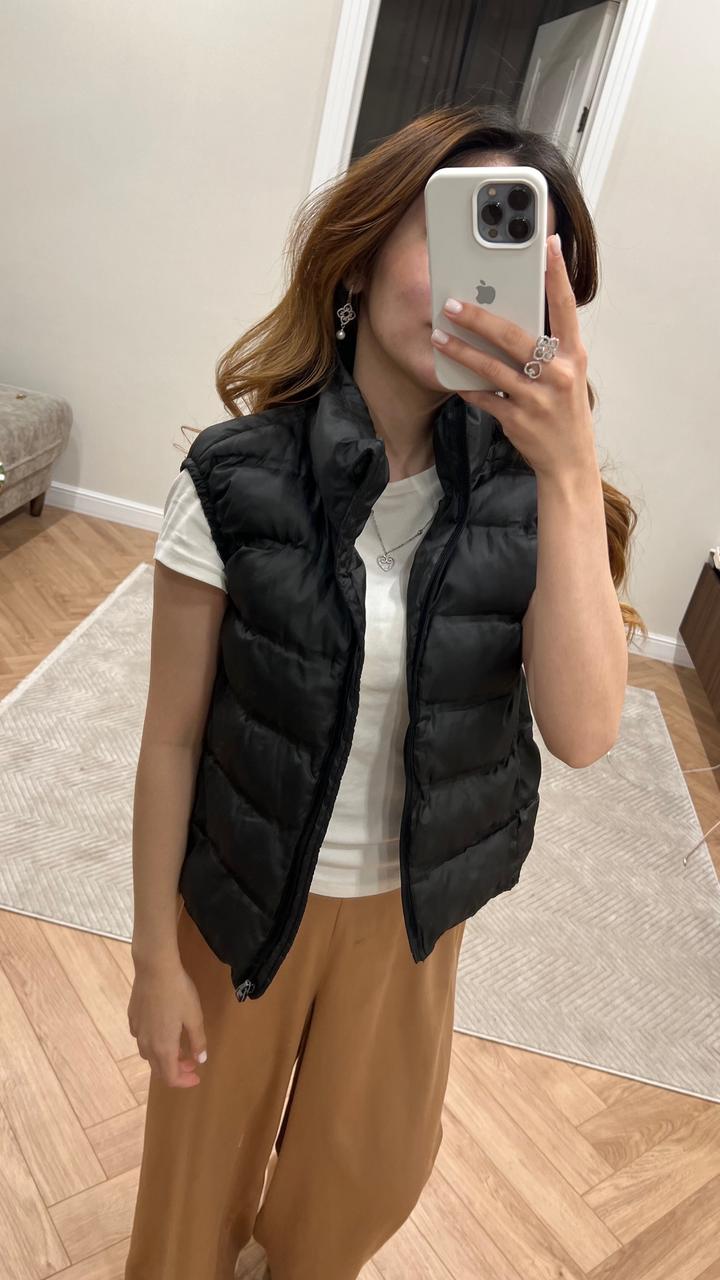 Безрукавка зара