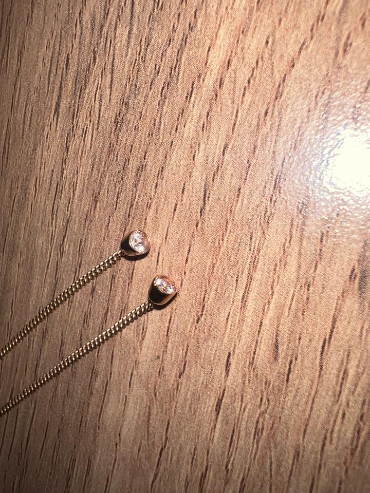 Серьги гвоздики цепочки висячие