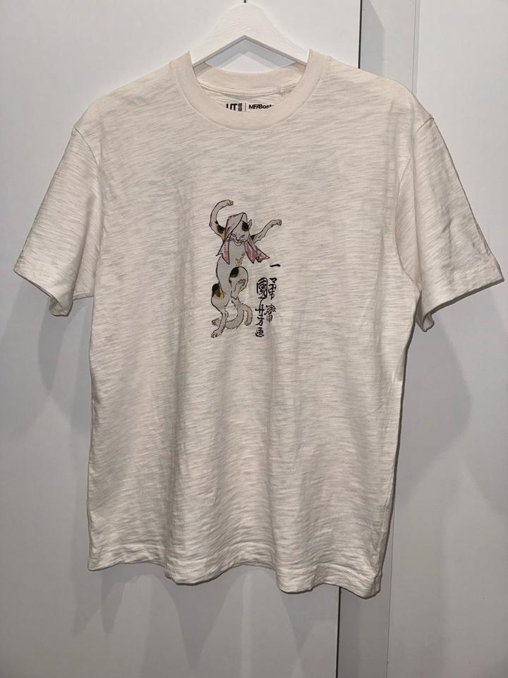 Футболка UNIQLO из Японии