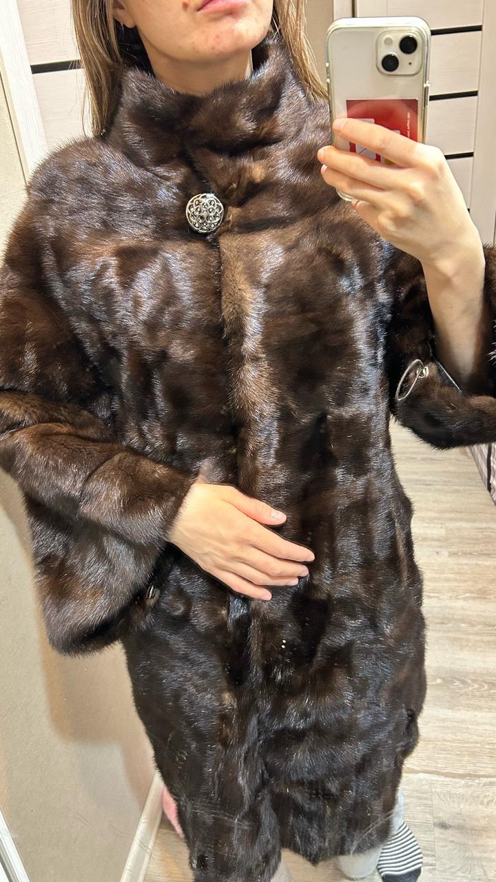 Шуба натуральным мехом
