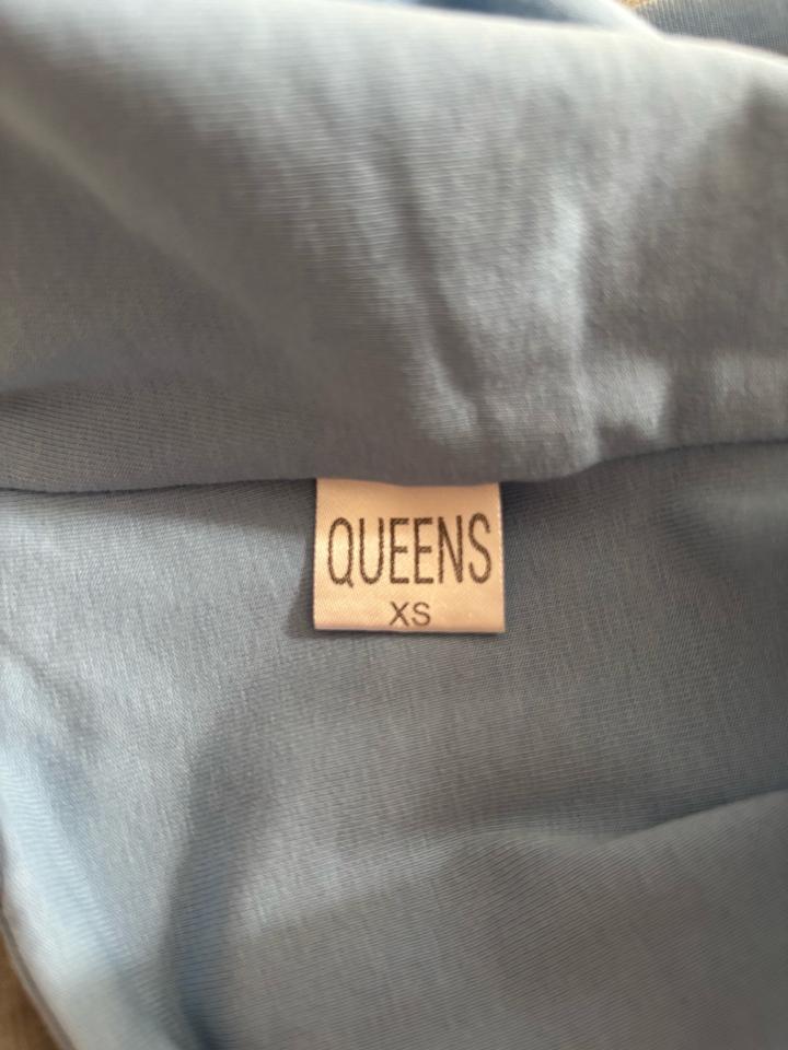 Топ на бретельках