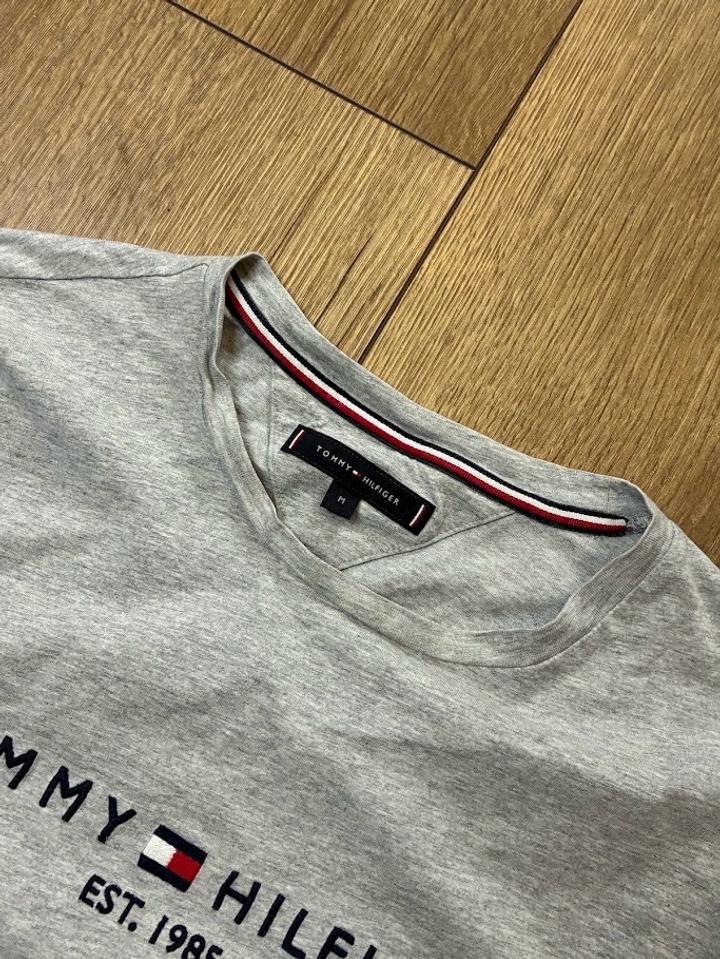 TH T-shirt