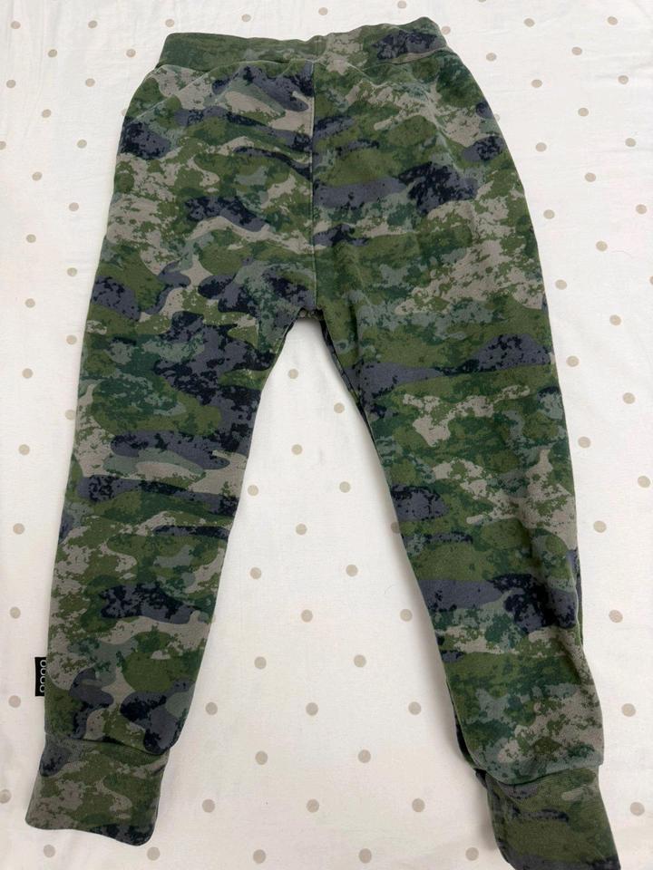 Продам костюм от Bodo